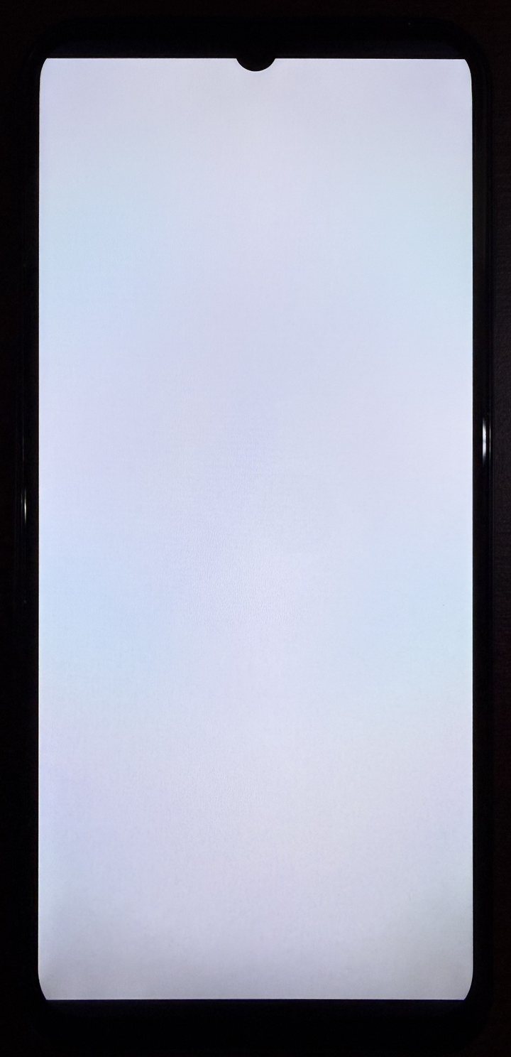 Samsung Galaxy A15, LCD: imagine de test alb